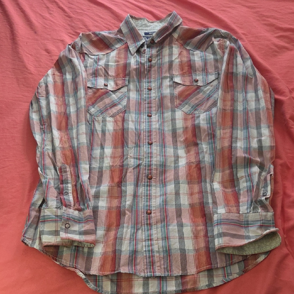 Men's Casual Plaid Button-Down Shirt